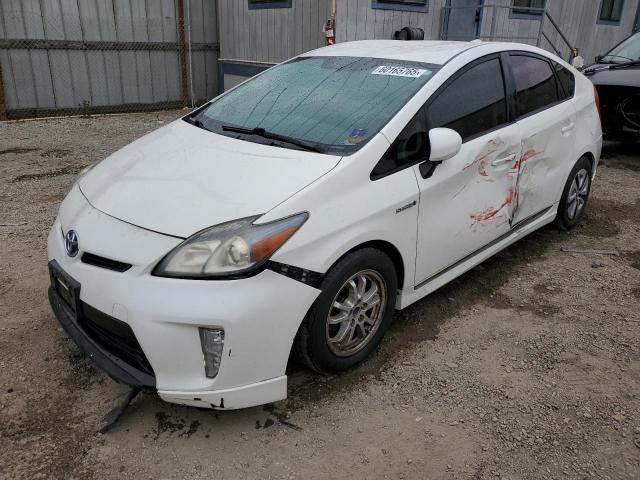  Salvage Toyota Prius