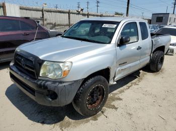  Salvage Toyota Tacoma
