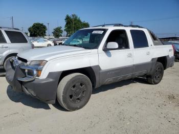  Salvage Chevrolet Avalanche