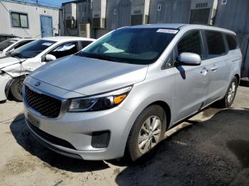  Salvage Kia Sedona
