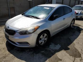  Salvage Kia Forte