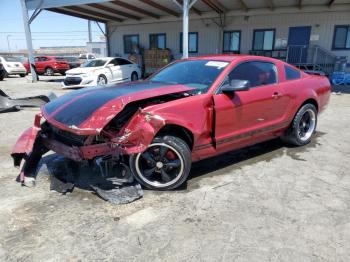  Salvage Ford Mustang