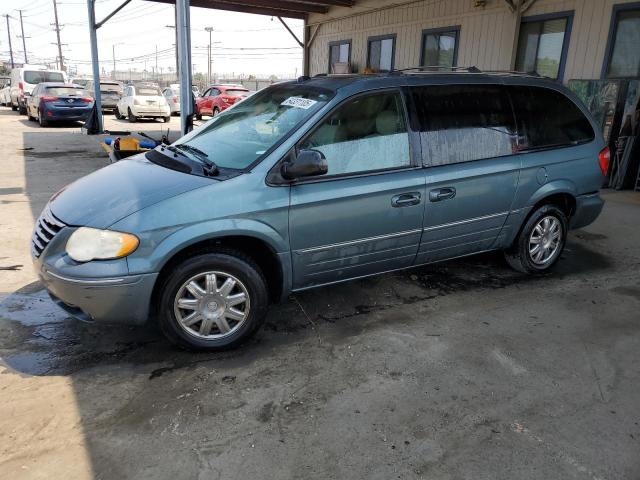  Salvage Chrysler Minivan