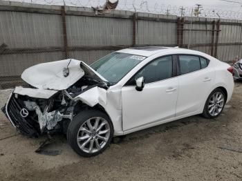  Salvage Mazda 3