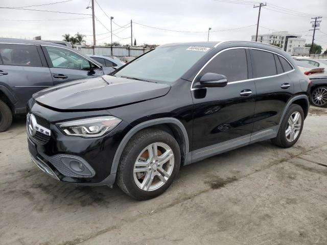  Salvage Mercedes-Benz GLA