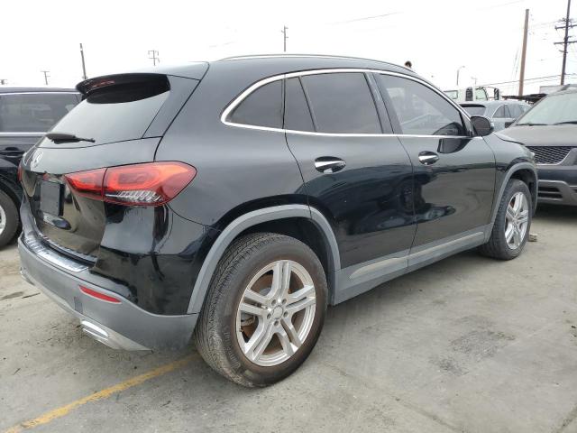 Mercedes-Benz GLA 250 Image 13