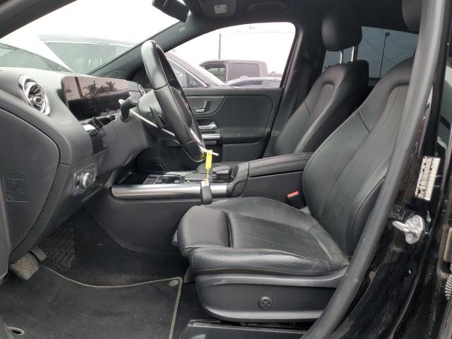 Mercedes-Benz GLA 250 Image 8