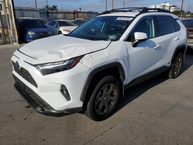  Salvage Toyota RAV4