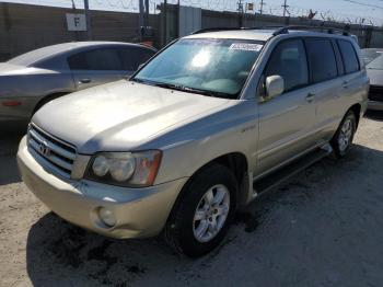  Salvage Toyota Highlander