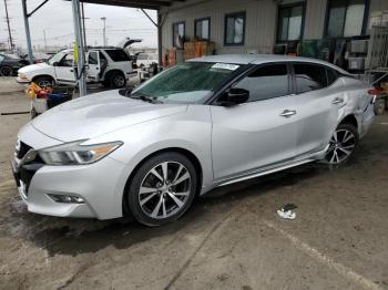  Salvage Nissan Maxima