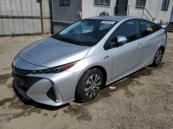  Salvage Toyota Prius