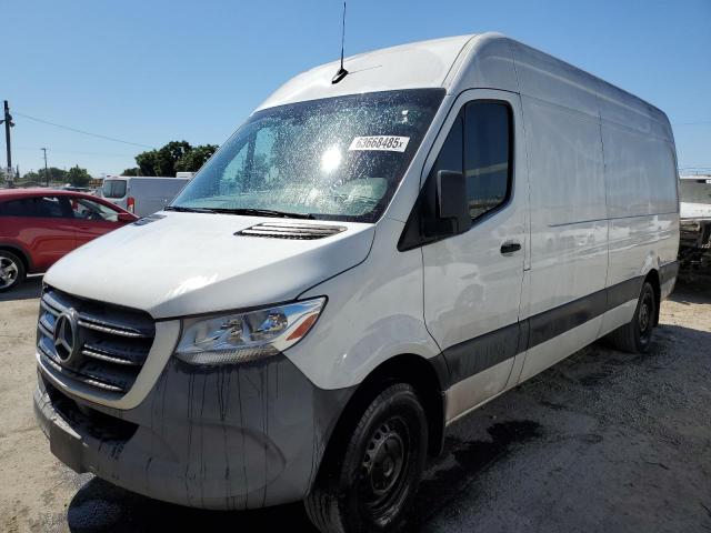  Salvage Mercedes-Benz Sprinter