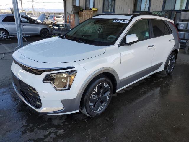  Salvage Kia Niro