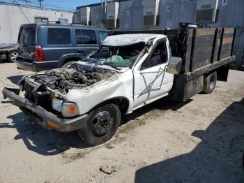  Salvage Toyota Pickup