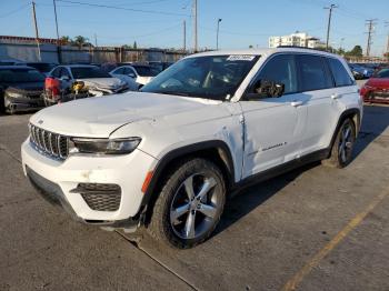  Salvage Jeep Grand Cherokee