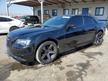  Salvage Chrysler 300