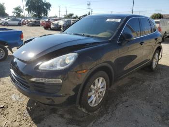  Salvage Porsche Cayenne