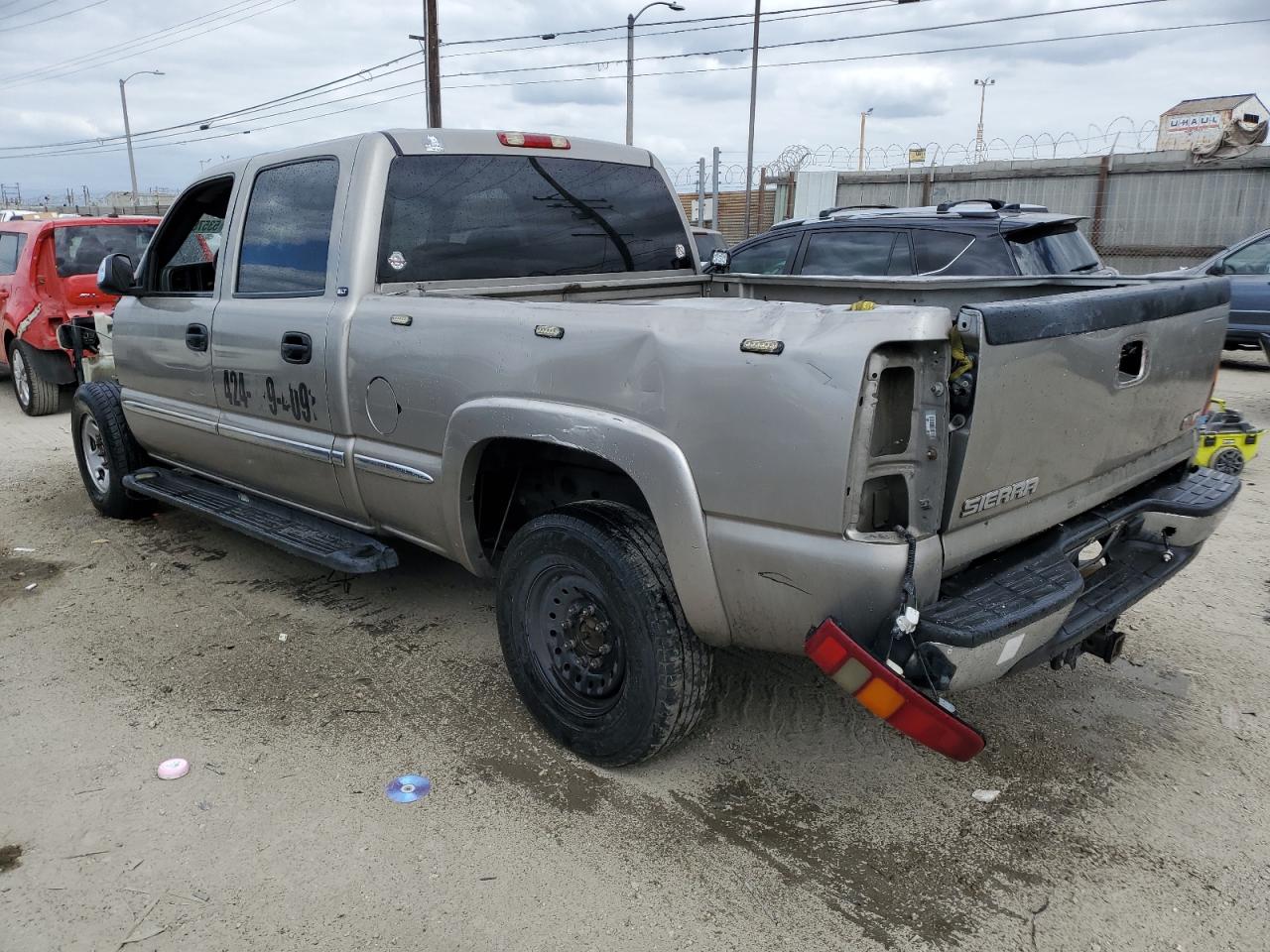 GMC Sierra C1500 Heavy Duty Image 3