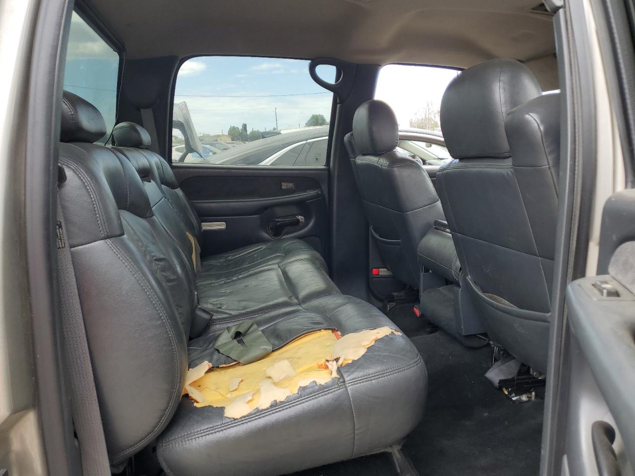 GMC Sierra C1500 Heavy Duty Image 7