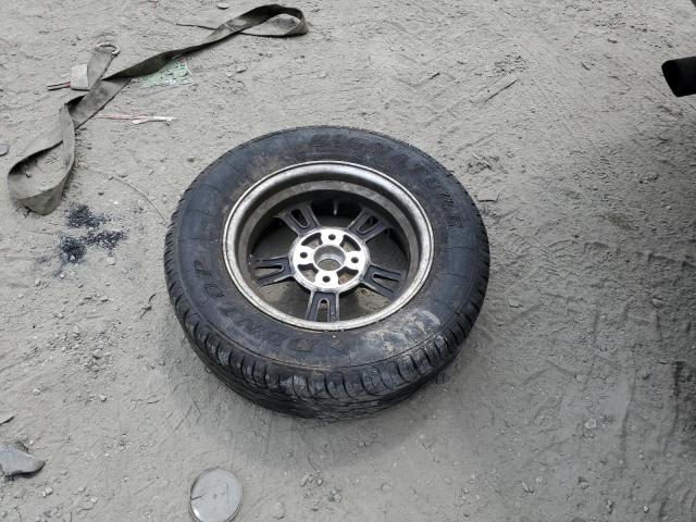 GMC Sierra C1500 Heavy Duty Image 10