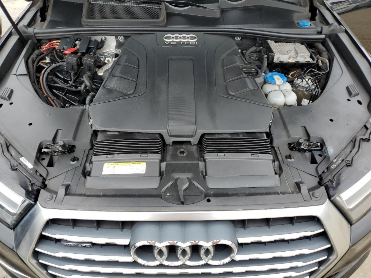 Audi Q7 Premium Plus Image 11