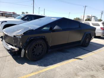  Salvage Tesla Cybertruck