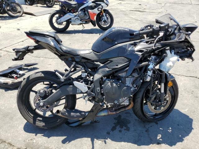  Salvage Kawasaki Zx400 P