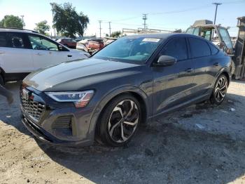  Salvage Audi Q8