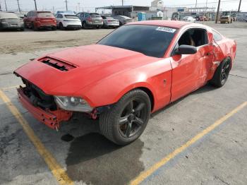  Salvage Ford Mustang