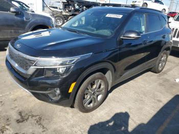  Salvage Kia Seltos