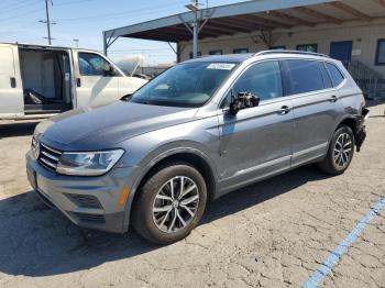  Salvage Volkswagen Tiguan