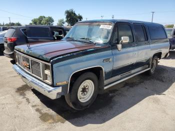  Salvage GMC Suburban