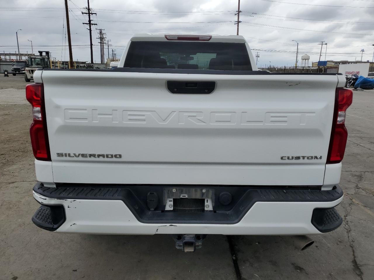 Chevrolet Silverado C1500 Custom C1500 Custom Image 2