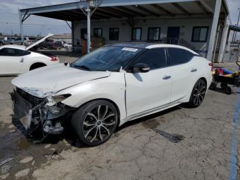  Salvage Nissan Maxima