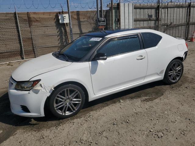  Salvage Toyota Scion