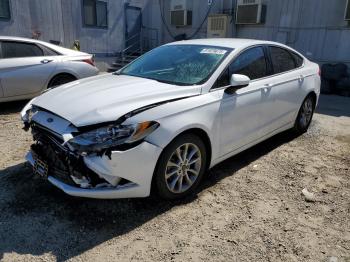  Salvage Ford Fusion