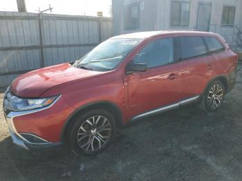  Salvage Mitsubishi Outlander