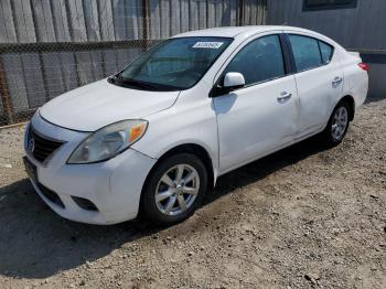 Salvage Nissan Versa