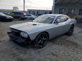  Salvage Dodge Challenger
