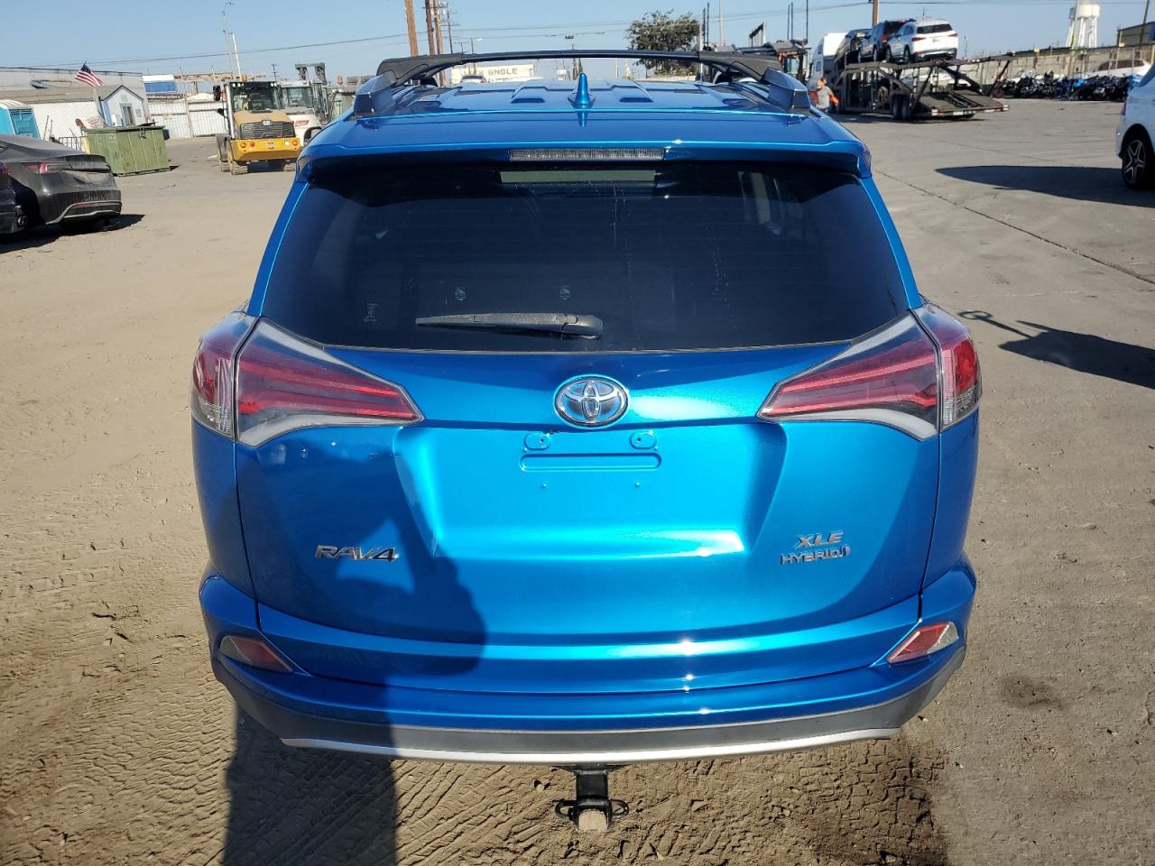 Toyota RAV4 Xle Image 8