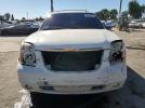 GMC Yukon Slt Image 3