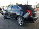 Cadillac SRX Image 2