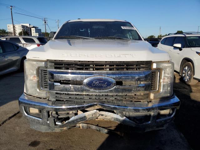 Ford F-250 Super Duty Image 4