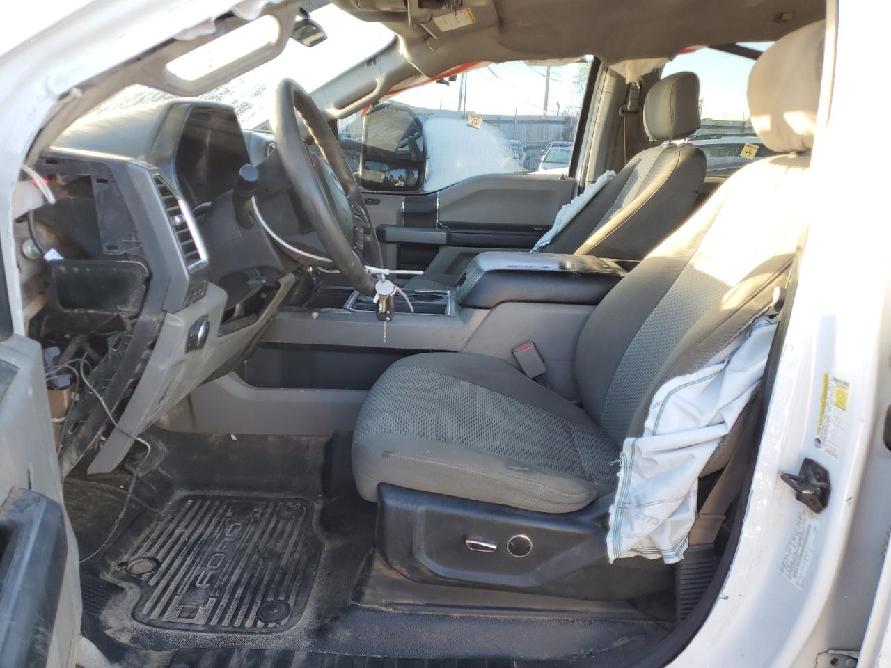 Ford F-250 Super Duty Image 12