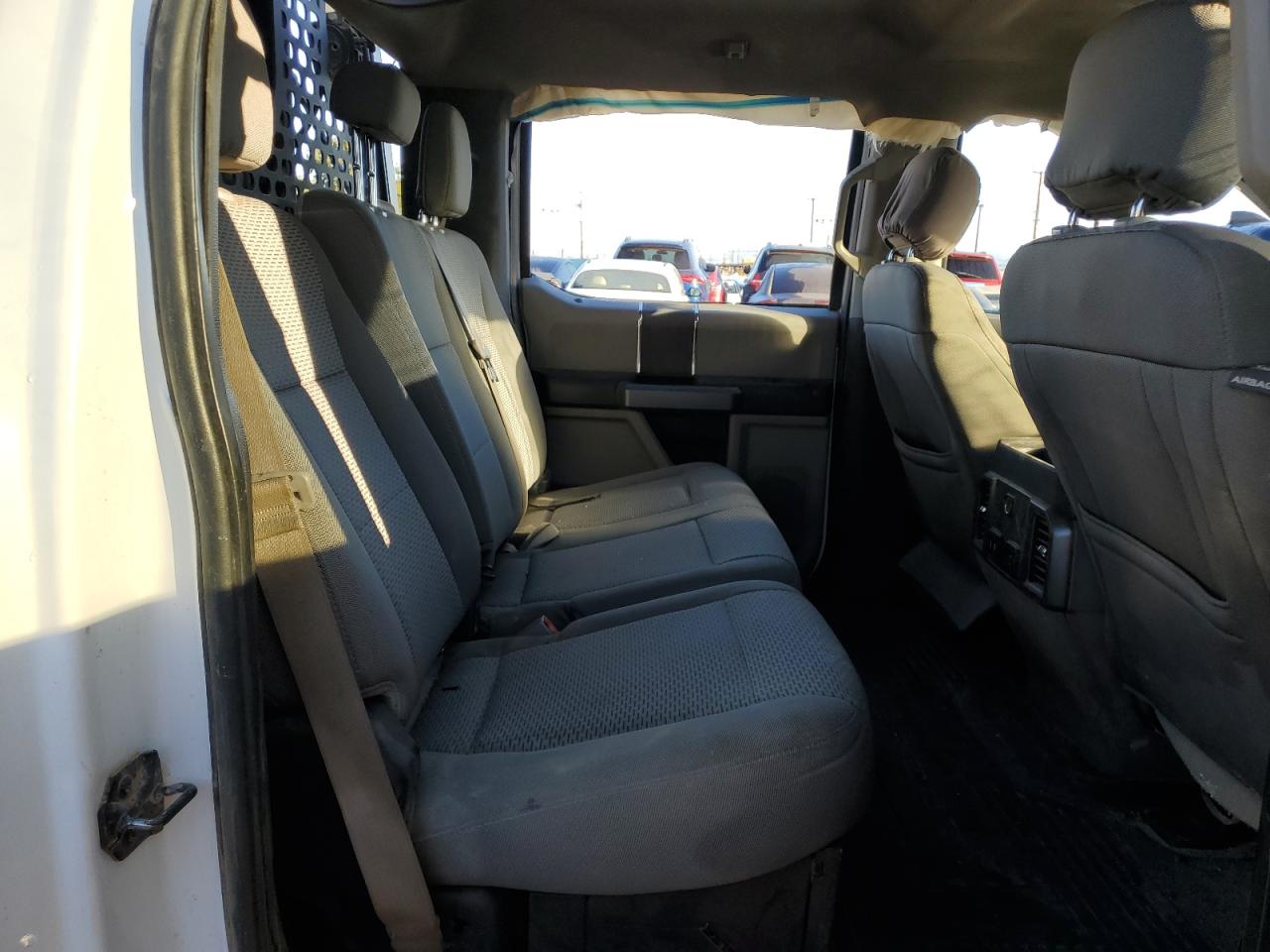 Ford F-250 Super Duty Image 10