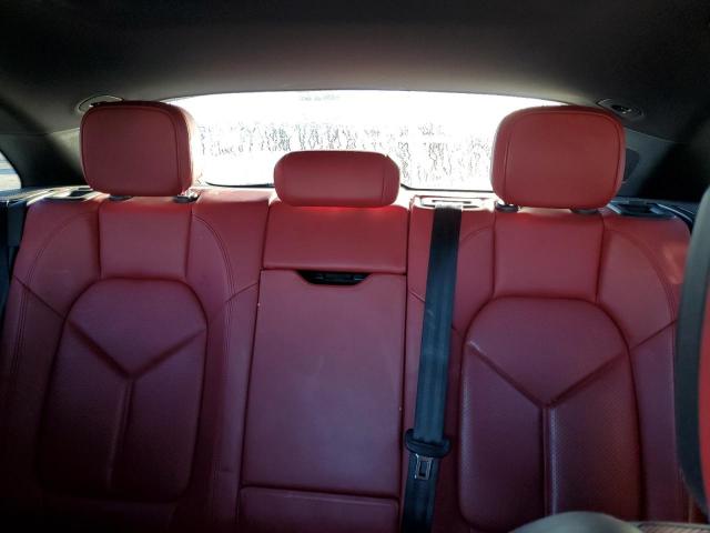 Porsche Macan S Image 5