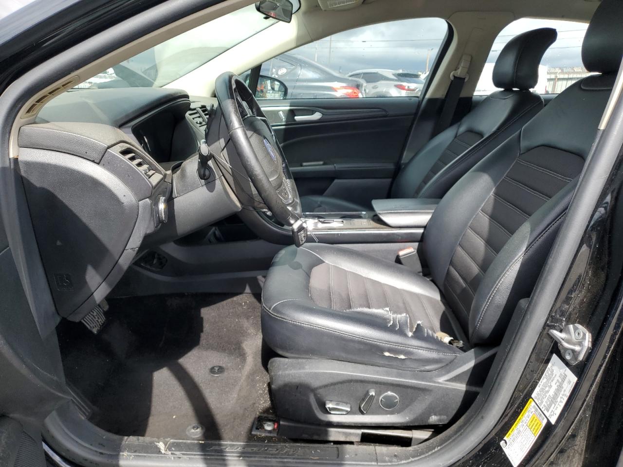 Ford Fusion Se Image 4