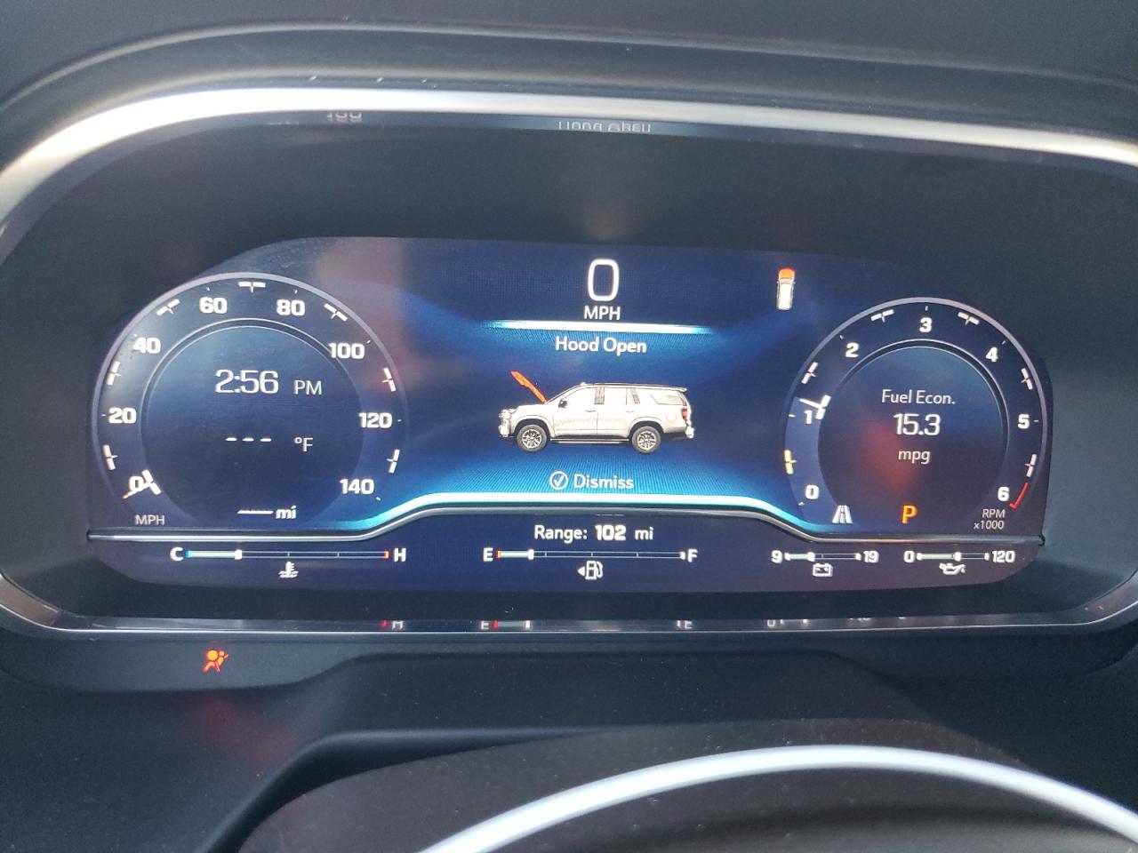 Chevrolet Suburban C1500 Lt Image 8