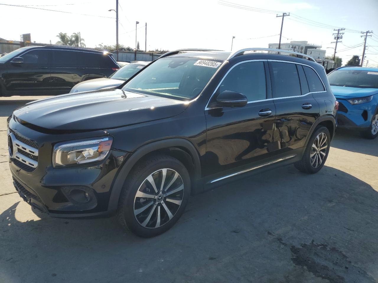 Mercedes-Benz GLB 250 Image 1