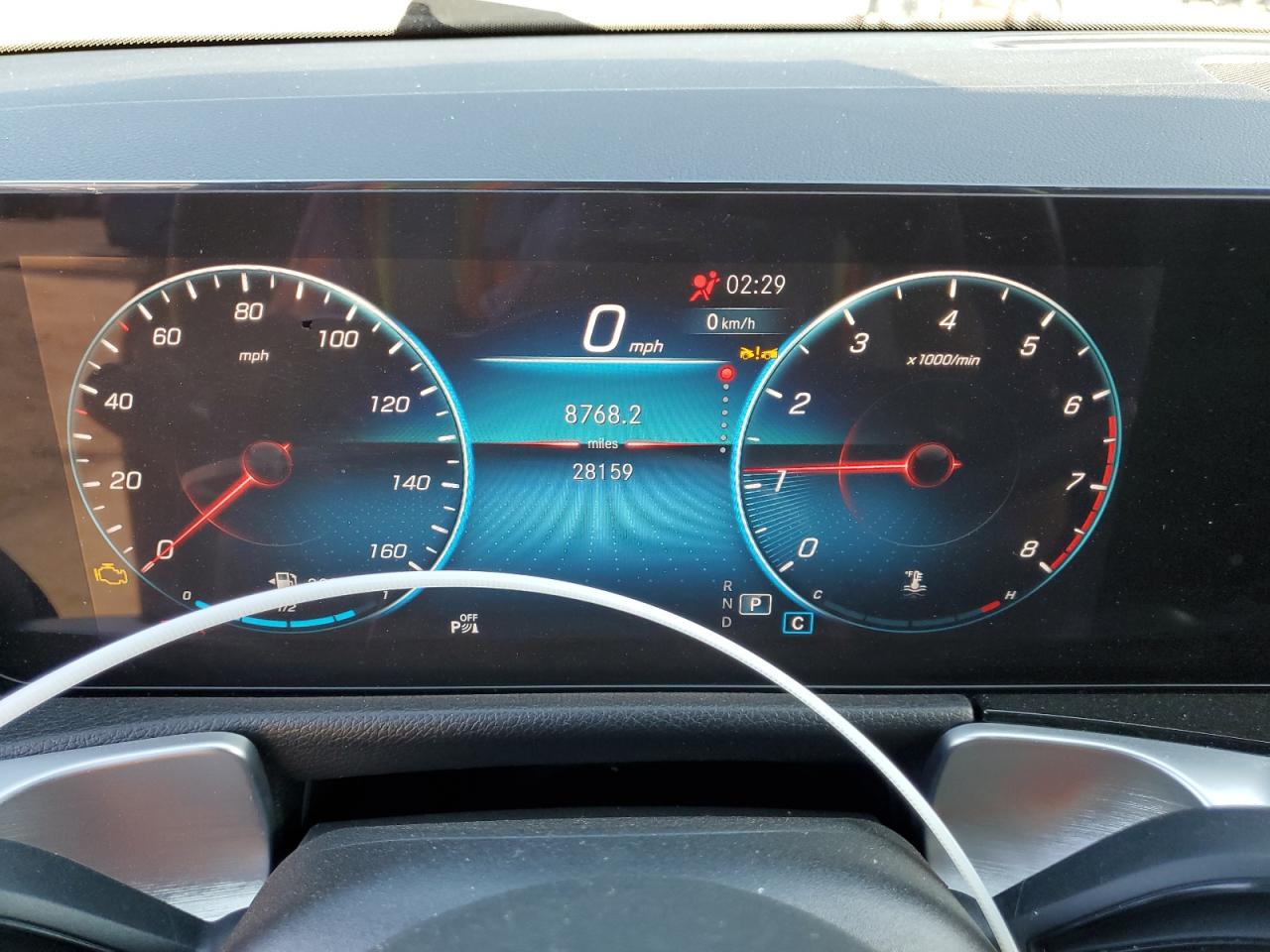 Mercedes-Benz GLB 250 Image 6